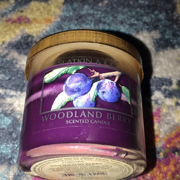 Candle by Slatkin/Bath & Body Works-Woodland Berry - Picture 2 of 7